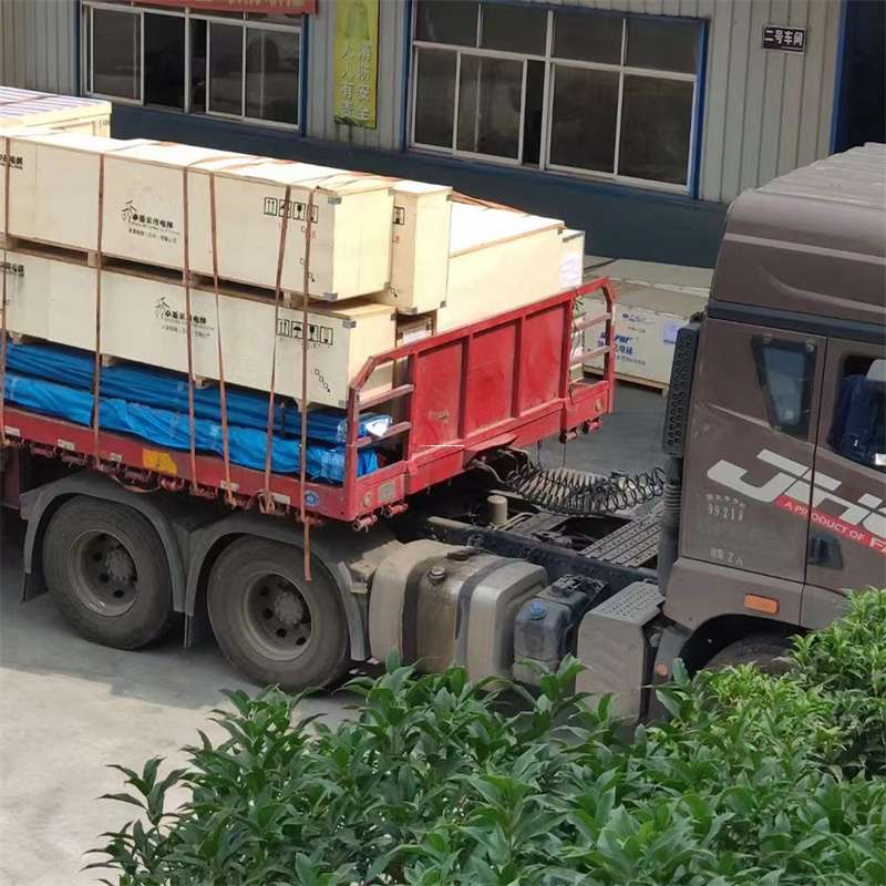 河北石家庄桥东至新疆阿勒泰福海县物流专线，一站式服务，让您的货物畅行无忧